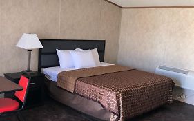 Monahans Country Inn